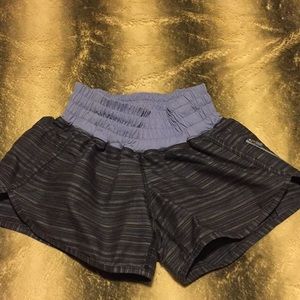 Lululemon tracker shorts #3 rare running lined